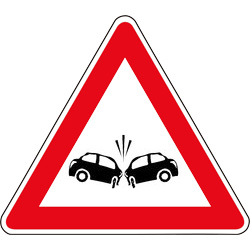 Разыскиваются очевидцы ДТП на 56 км автодороги М-9 Балтия между автомобилем Рено Логан и автомобилем БМВ Х5, которое произошло 19 сентября 2015 года.